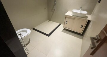 Bathroom in 3 BHK Apartment at Langford Town – for Rent