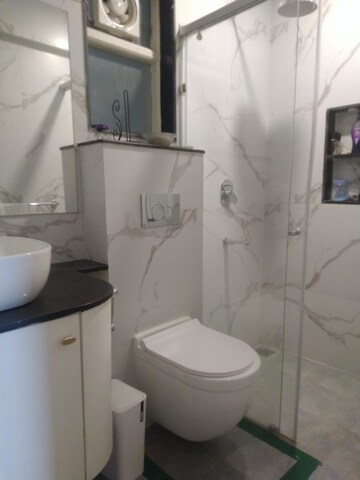 Bathroom in 3 BHK Apartment at Dona Paula – for Rent