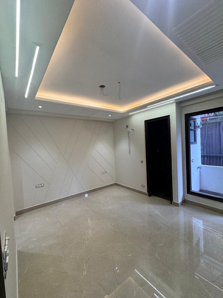 Room, tulip-violet 3 Bedroom 1578 Sq.Ft. Apartment In Sector 69 Gurgaon 8776980