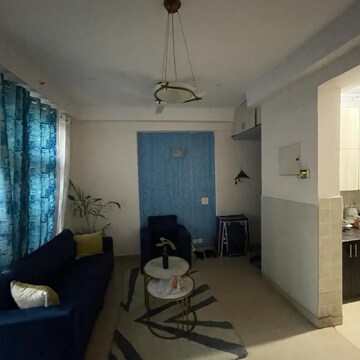 2 BHK Apartment For Rent in Amrapali Platinum, Sector 119