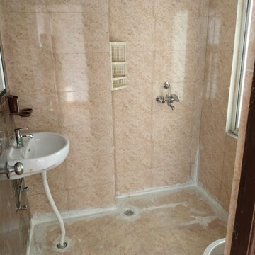 Bathroom in 2 BHK Apartment at Amrapali Dream Valley, Amrapali Dream Valley – for Sale