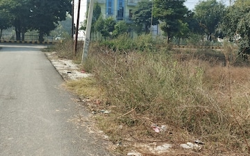 Plot For Sale in Galleria Noida Sector 16C, Sector 16c Greater Noida