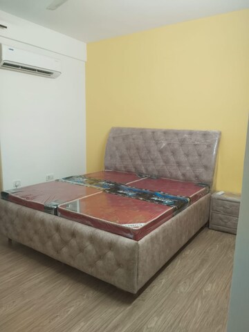 Bedroom in 2 BHK Apartment at Sector 115 – for Rent