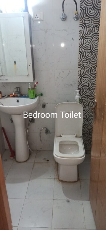 Bathroom in 2.5 BHK Apartment at Nirala Aspire, Sector 16 Greater Noida – for Sale
