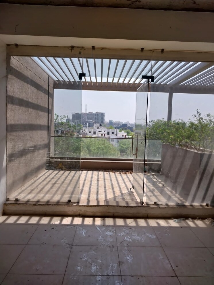 Balcony, shreeya-amalga Commercial Office Space 3415 Sq.Ft. In Thaltej Ahmedabad 8777198