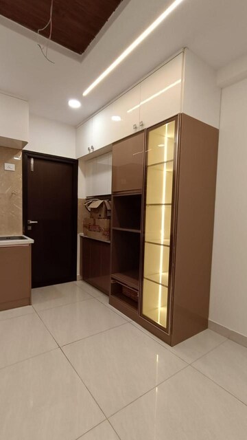 Room in 3 BHK Apartment at Lansum Eden Gardens, Kondapur – for Rent