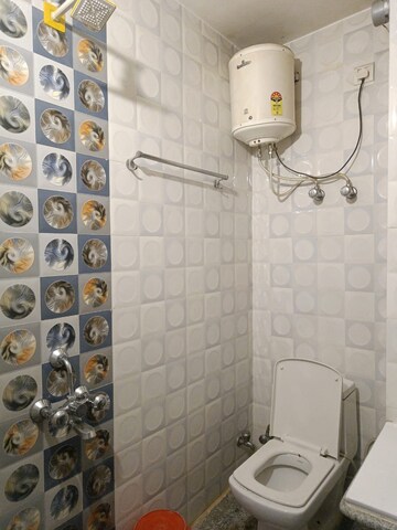 Bathroom in 3 BHK Builder Floor at Kishangarh – for Sale