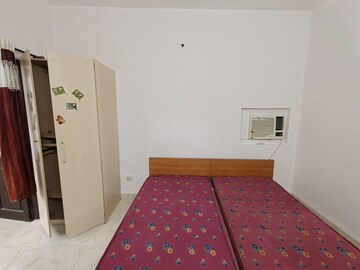 Bedroom in 3 BHK Apartment at Miramar – for Rent