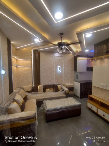 2 BHK Builder Floor For Rent in Nawada