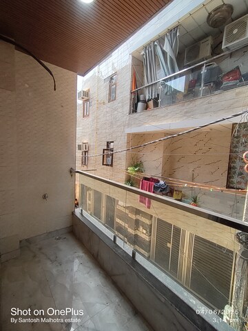 Balcony in 2 BHK Builder Floor at Nawada – for Rent