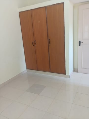 Room in 2 BHK Builder Floor at Koramangala – for Rent