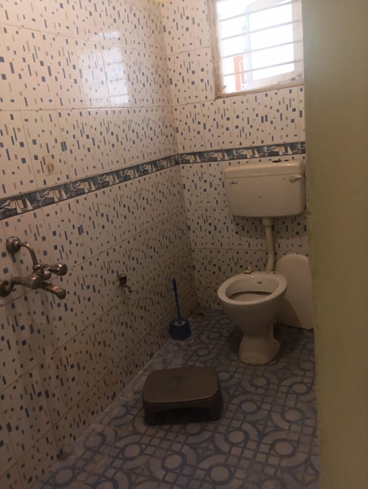 Bathroom, koramangala 2 Bedroom 1200 Sq.Ft. Builder Floor In Koramangala Bangalore 8777455