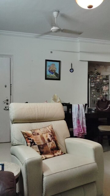 Bedroom in 3 BHK Apartment at Gokul Sangeet, Santacruz West – for Rent