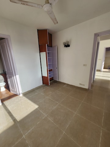 Room in 2 BHK Apartment at Eros Wembley Estate, Sector 50 – for Rent