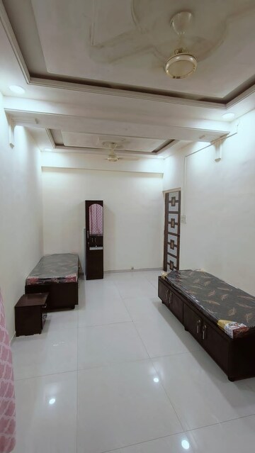 Room in  Pg at Santacruz East – for Rent