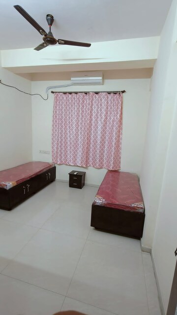 Room in  Pg at Santacruz East – for Rent