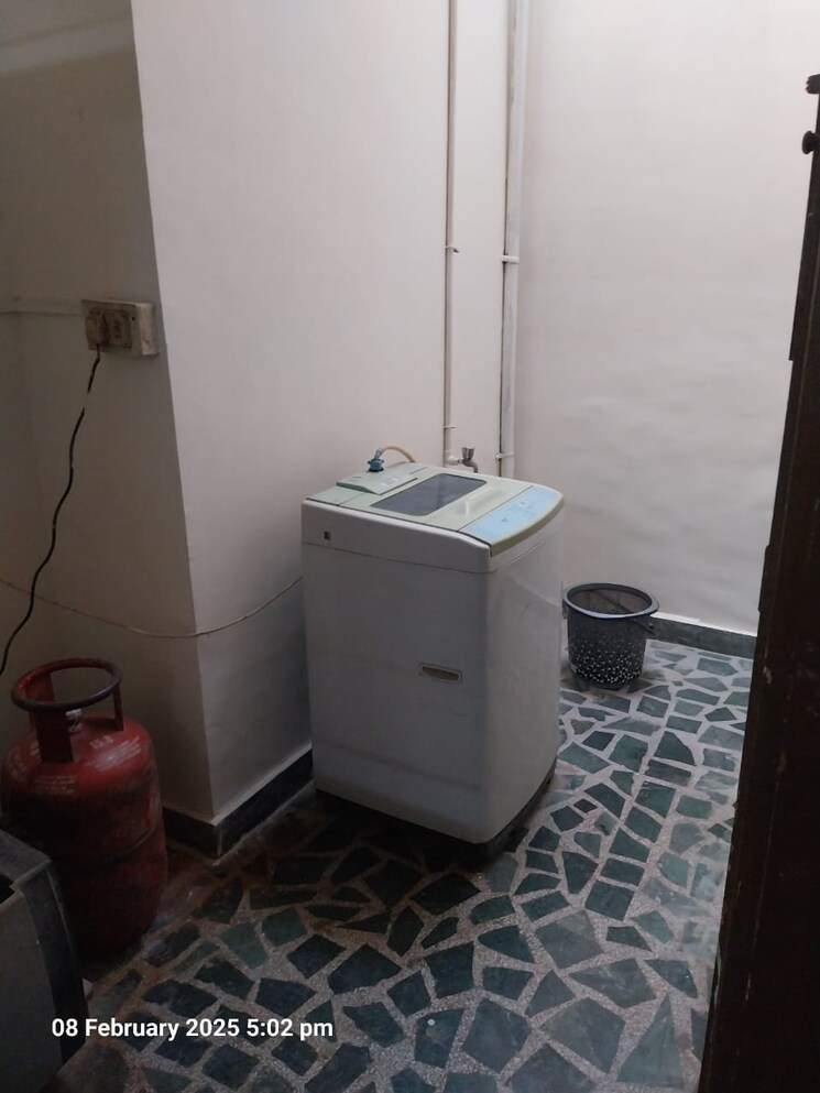 Bathroom, ardee-city 2 Bedroom 192 Sq.Yd. Builder Floor In Sector 52 Gurgaon 8777509