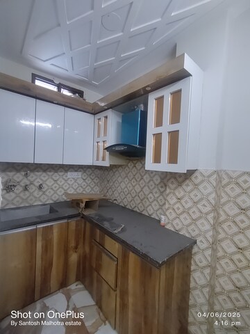 Kitchen in 1 BHK Builder Floor at Dwarka Mor – for Rent