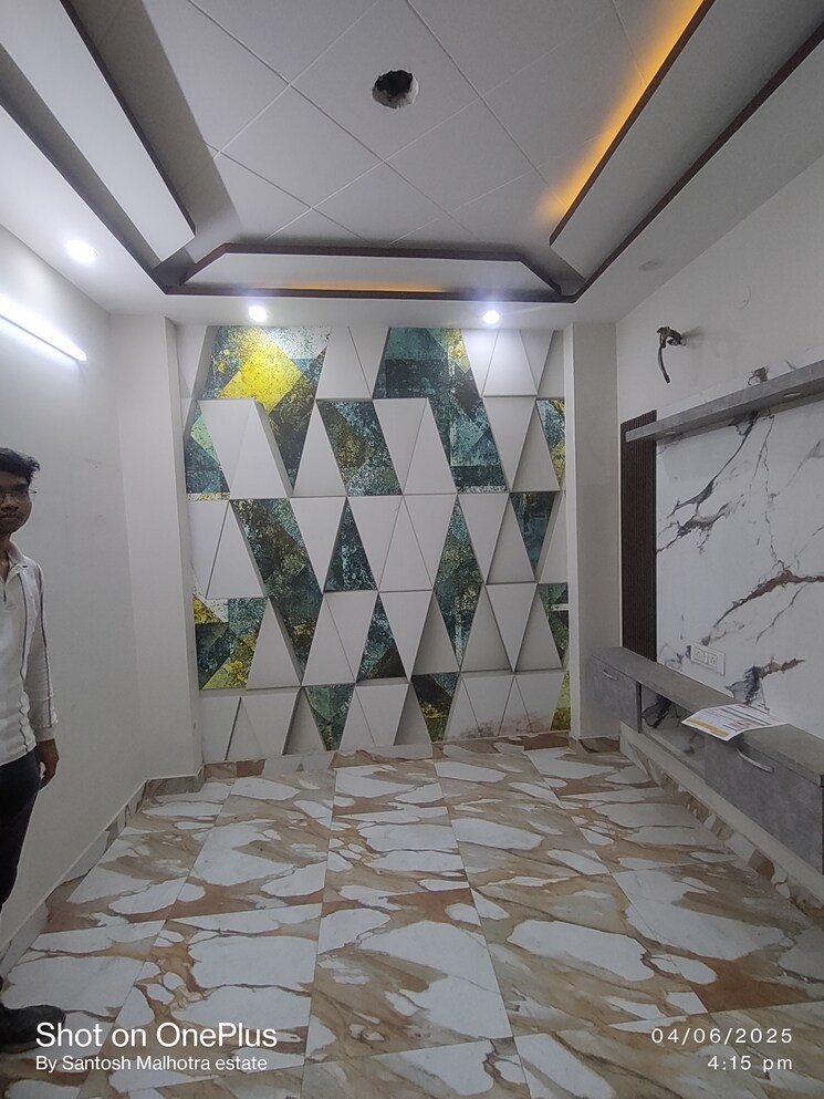 Living Room, dwarka mor 1 Bedroom 40 Sq.Yd. Builder Floor In Dwarka Mor Delhi 8777542