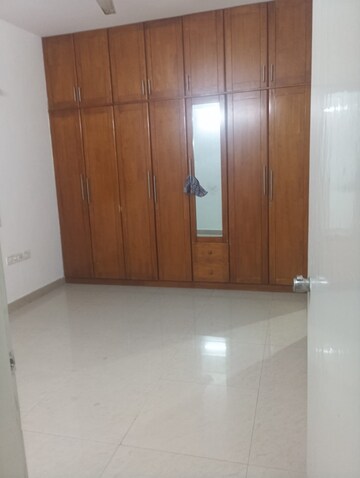 Room in 2 BHK Builder Floor at Koramangala – for Rent