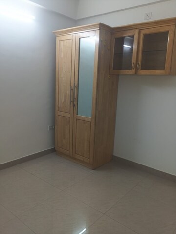 Room in 2 BHK Builder Floor at Koramangala – for Rent