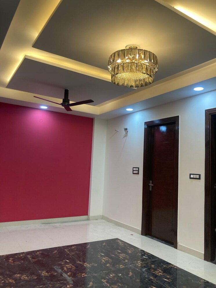 Room, burari 2 Bedroom 80 Sq.Yd. Builder Floor In Burari Delhi 8777560