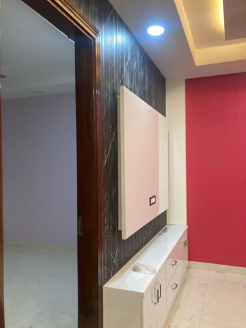 Building Lobby in 2 BHK Builder Floor at Burari – for Rent