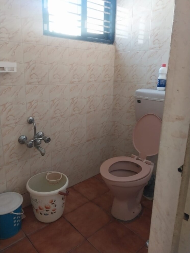 Bathroom, koramangala 2 Bedroom 750 Sq.Ft. Builder Floor In Koramangala Bangalore 8777586