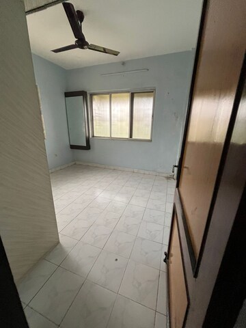 Building Lobby in 6+ BHK Apartment at Vipul Tatvam Villas, Sector 48 – for Sale