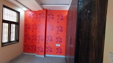 Furnished Amenities in 3 BHK Builder Floor at Burari – for Sale