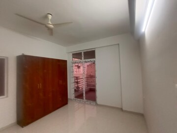 Bedroom in 3 BHK Apartment at SSC The Lawnz, Kokapet – for Rent
