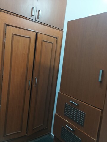 Furnished Amenities in 2 BHK Builder Floor at Koramangala – for Rent