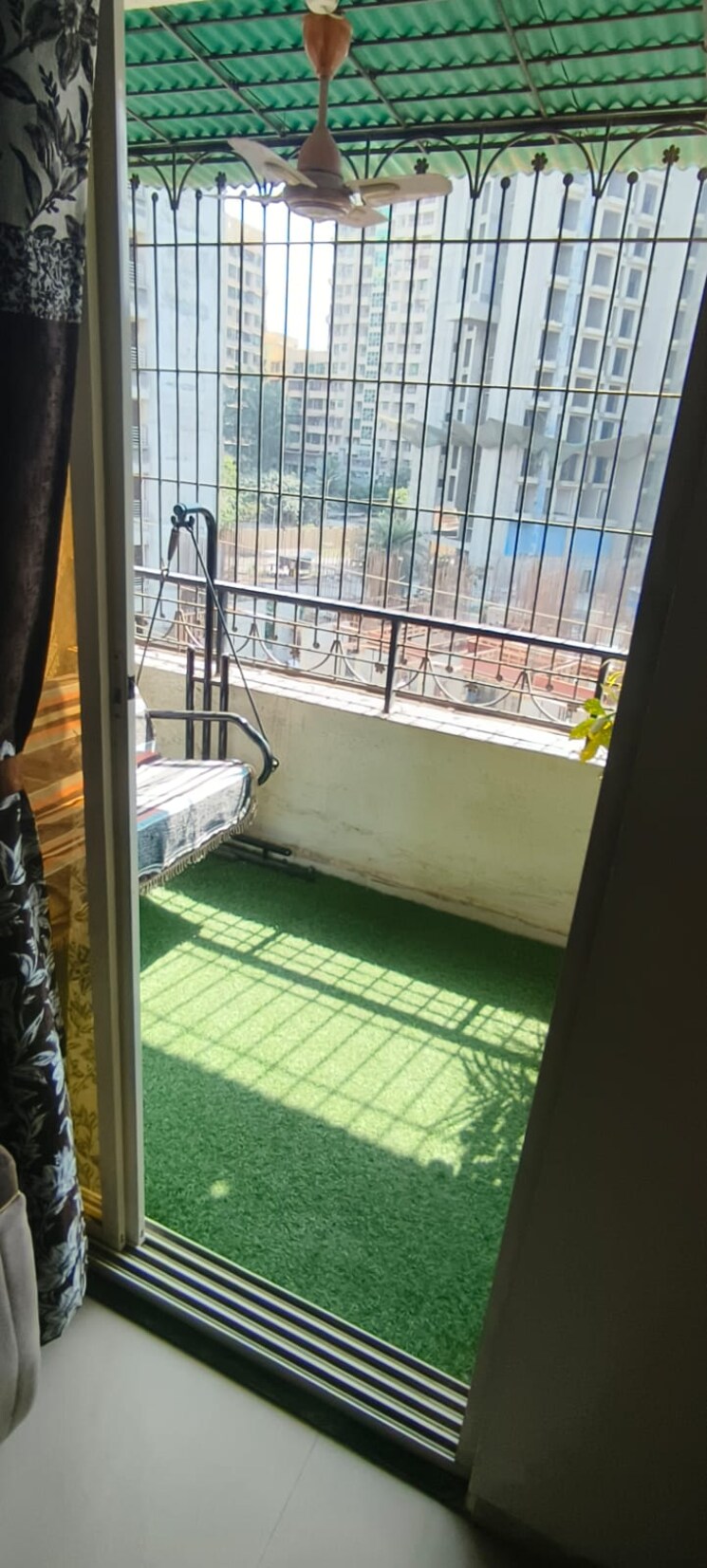 Balcony, rai-shankar-enclave 2 Bedroom 925 Sq.Ft. Apartment In Kalyan East Thane 8777783