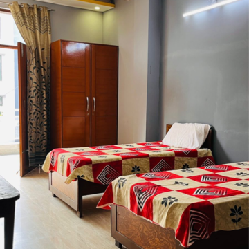 Bedroom in  Pg at Sector 39 – for Rent