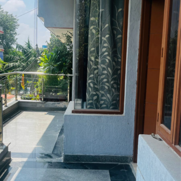 Balcony in  Pg at Sector 39 – for Rent