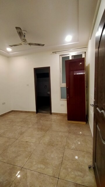 Room in  Pg at Gomti Nagar – for Rent