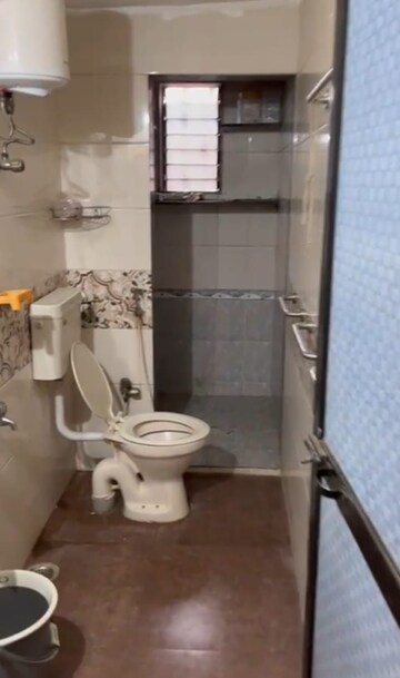 Bathroom in 2.5 BHK Apartment at Coral Park, Goregaon East – for Rent