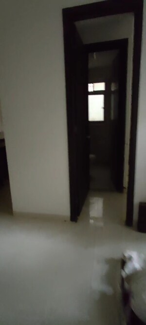 Room in 1.5 BHK Apartment at Dadar West – for Sale