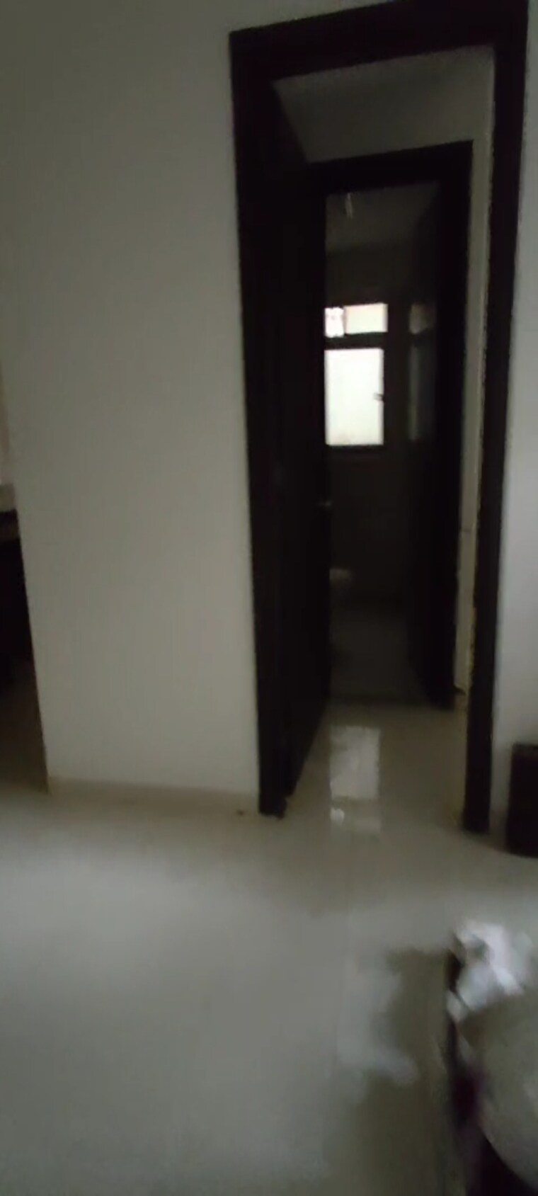 Room, dadar west 1.5 Bedroom 560 Sq.Ft. Apartment In Dadar West Mumbai 8777898