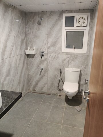 Bathroom in 3.5 BHK Apartment at Prestige Beverly Hills, Kokapet – for Rent