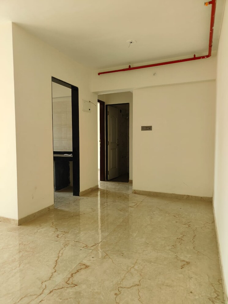 Room, tilak nagar 2 Bedroom 500 Sq.Ft. Apartment In Tilak Nagar Mumbai 8777908