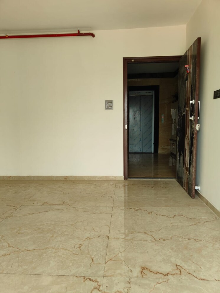 Room, tilak nagar 2 Bedroom 500 Sq.Ft. Apartment In Tilak Nagar Mumbai 8777908