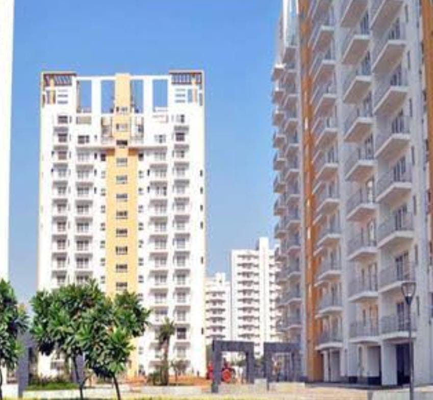 2 BHK Apartment For Sale in BPTP Park Grandeura