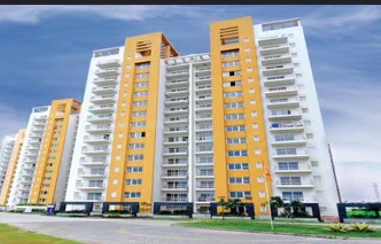 Exterior View, bptp-park-grandeura 2 Bedroom 950 Sq.Ft. Apartment In Sector 82 Faridabad 8740684
