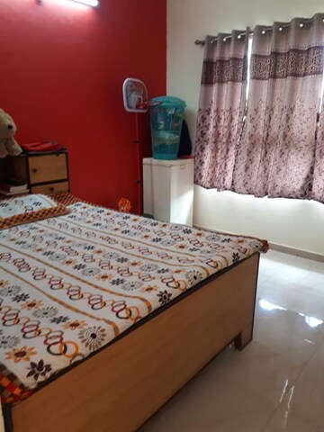 Bedroom in 3 BHK Apartment at Daffodils Housing Society Row House, Pimple Saudagar – for Rent