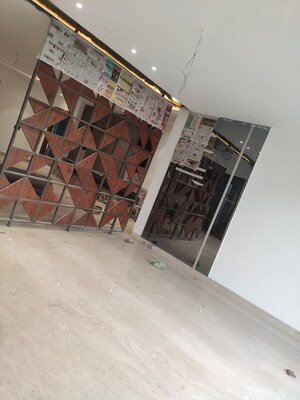 Furnished Amenities in 3 BHK Builder Floor at Virat Nagar – for Sale