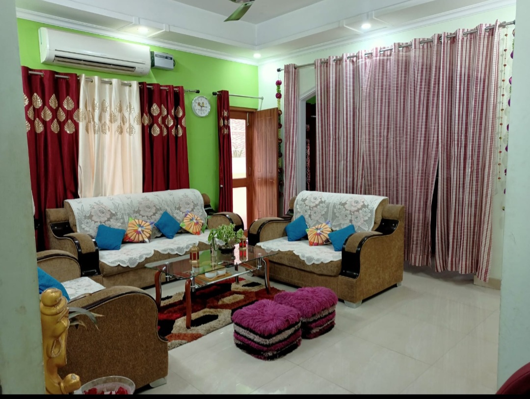 3 BHK Builder Floor For Sale in Gms Road Near Balliwala 