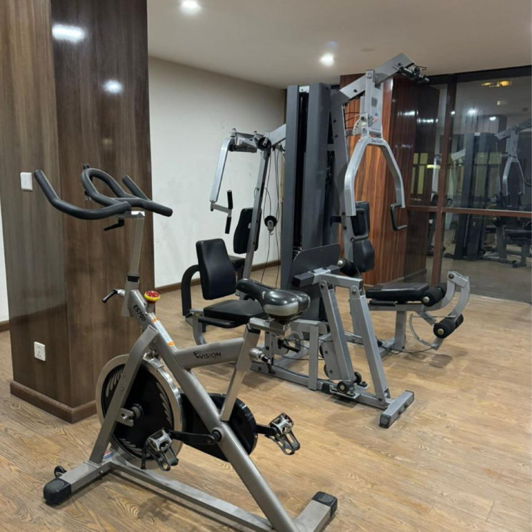 Gym, udyog vihar phase 5 Pg For Boys & Girls In Udyog Vihar Phase 5 8777989