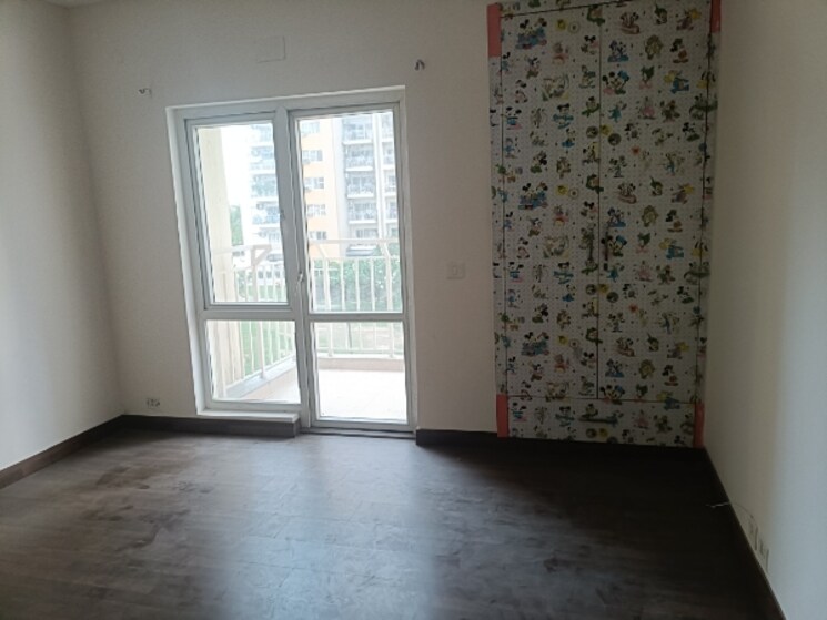 Room, bptp-parkland-sector-82 3.5 Bedroom 2032 Sq.Ft. Apartment In Sector 82 Faridabad 8778021