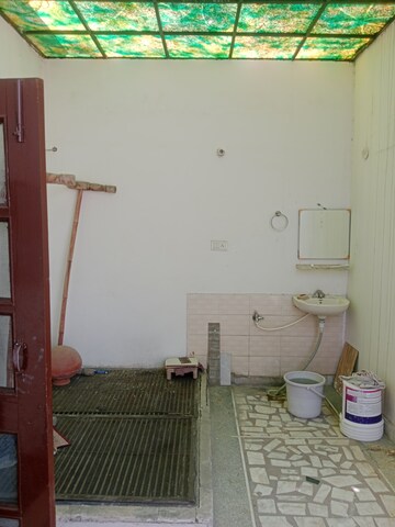 Living Room in 2 BHK Builder Floor at Sector 18 – for Rent
